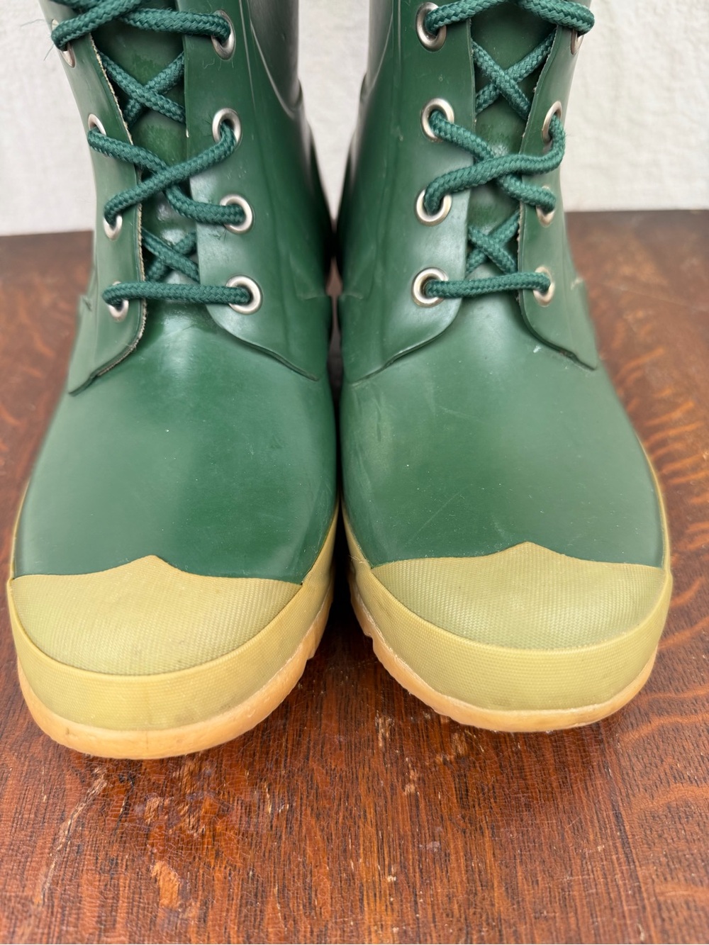 Hunter Women’s 7 Green Lace Up Tall Rubber Rain Boots Knee High circa 2010-2012 - Picture 3 of 16